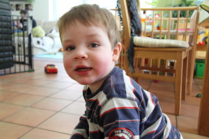 Schon jetzt ein kleiner, junger Mann!